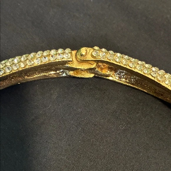 Vintage Unique Snake Collar Gold-tone Statement Necklace with Crystal Accents - Picture 5 of 6